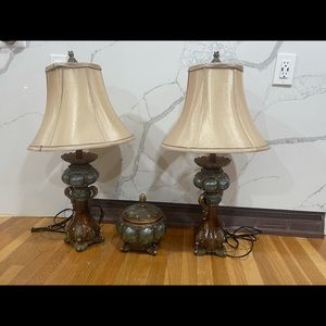 set of lamps and small chest